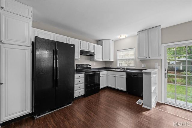 1070 Campion Lane, Florissant, MO 63031
