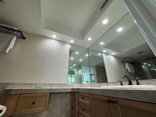 1201 River Reach Drive 202, Fort Lauderdale, FL 33315