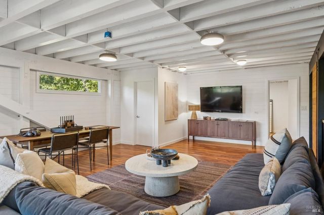 94 Berkeley Ave, San Anselmo, CA 94960