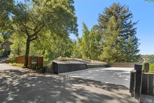 94 Berkeley Ave, San Anselmo, CA 94960