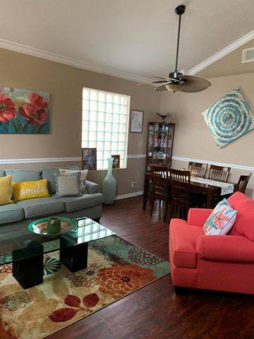 296 Gazetta Way, West Palm Beach, FL 33413