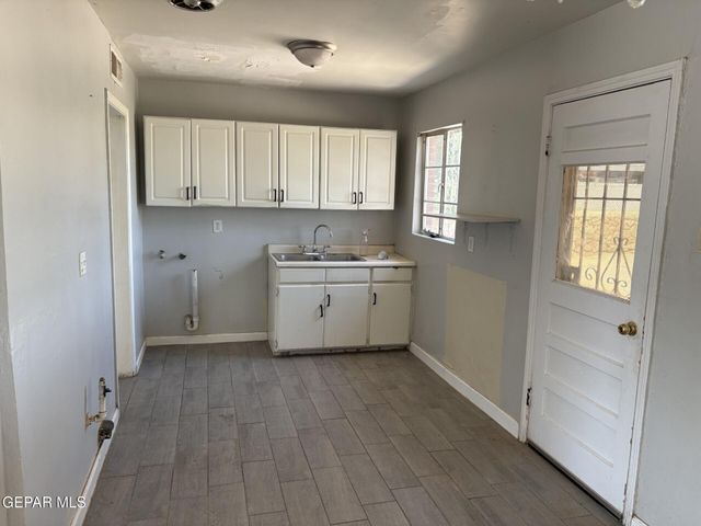 604 ENCINO Drive, El Paso, TX 79905