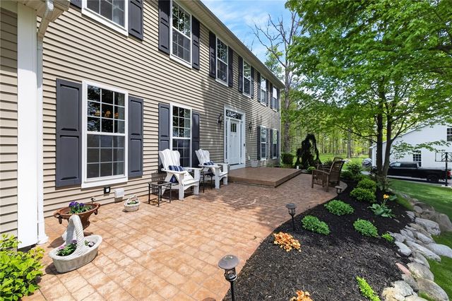5030 West Ridge Run, Canandaigua Town, NY 14424