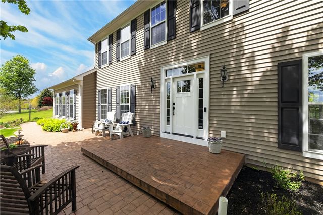 5030 West Ridge Run, Canandaigua Town, NY 14424