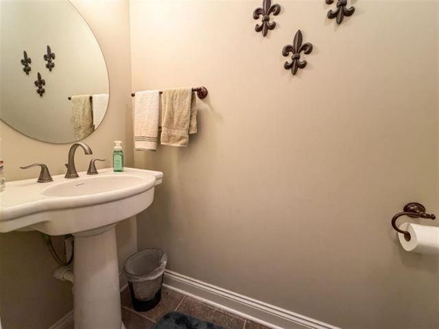 5205 Volunteer Road, Sulphur, LA 70665