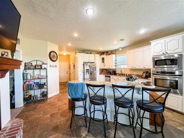 5205 Volunteer Road, Sulphur, LA 70665