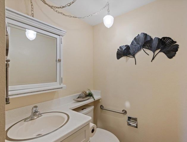 844 W Cliff Dr, Spokane, WA 99204