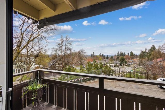 844 W Cliff Dr, Spokane, WA 99204