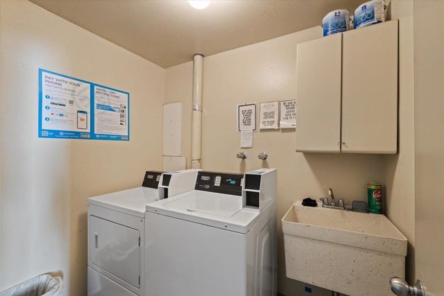 844 W Cliff Dr, Spokane, WA 99204