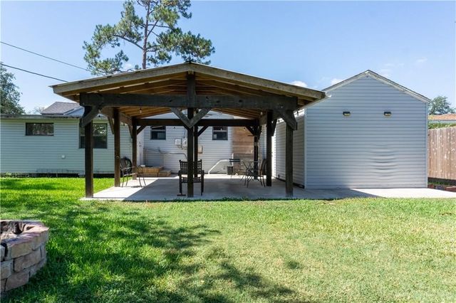 822 E Warren Ave, Kingsville, TX 78363