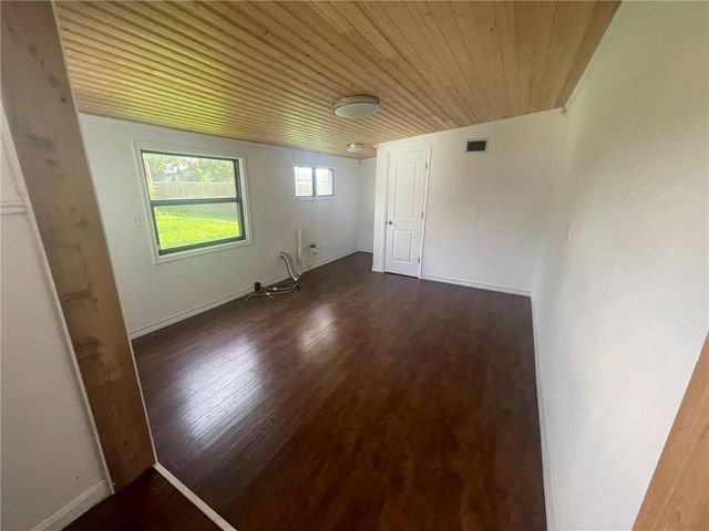 822 E Warren Ave, Kingsville, TX 78363