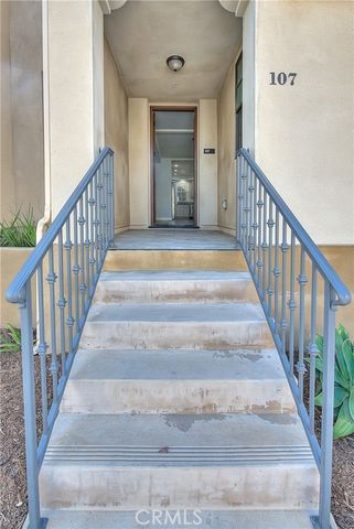 501 W Foothill Boulevard 107, Claremont, CA 91711