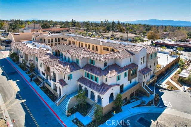 501 W Foothill Boulevard 107, Claremont, CA 91711