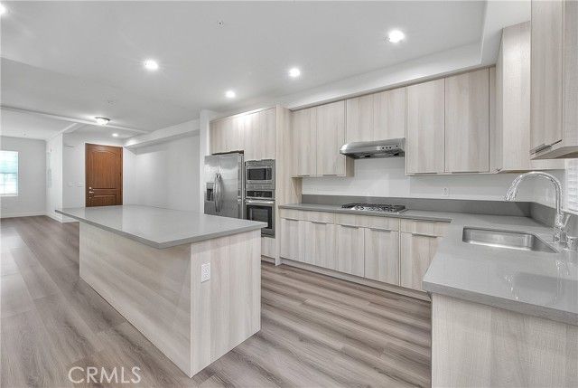 501 W Foothill Boulevard 107, Claremont, CA 91711