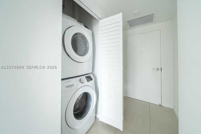 3470 E Coast Ave H0910, Miami, FL 33137