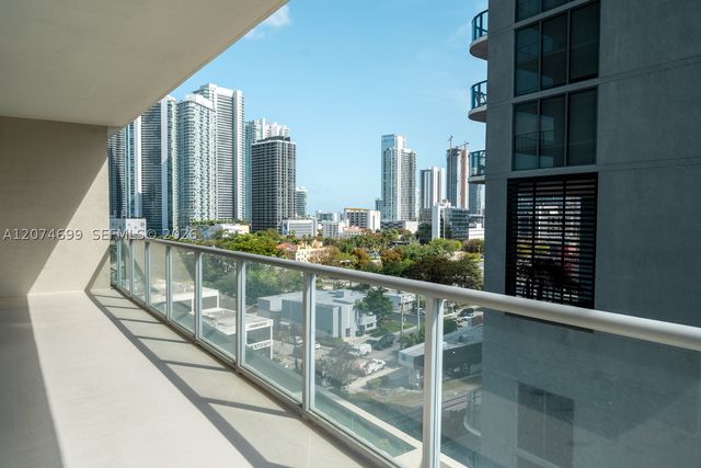 3470 E Coast Ave H0910, Miami, FL 33137