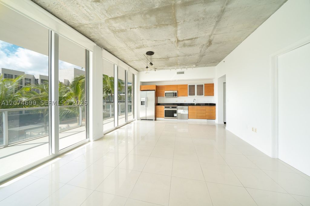 3470 E Coast Ave H0910, Miami, FL 33137