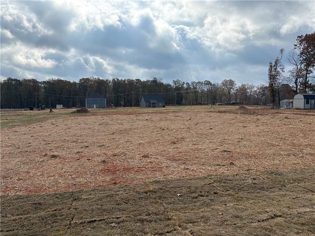 117 Gleneddie Road, Anderson, SC 29624