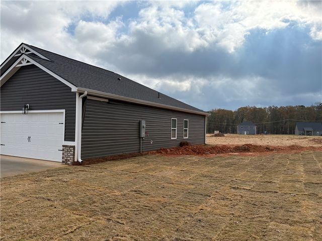 117 Gleneddie Road, Anderson, SC 29624