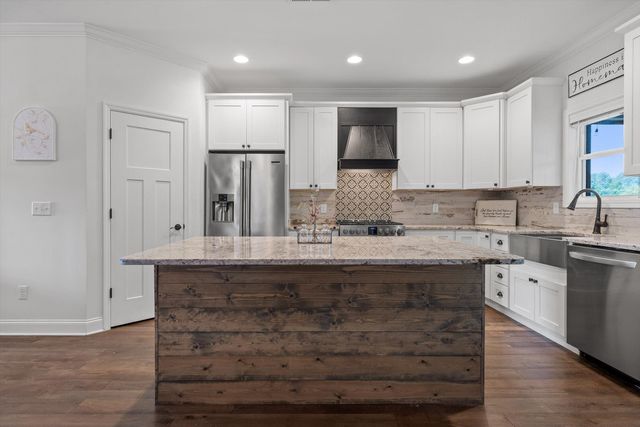 7904 Frostwood Lane, Ooltewah, TN 37363