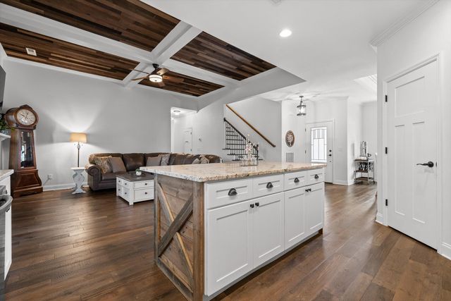 7904 Frostwood Lane, Ooltewah, TN 37363