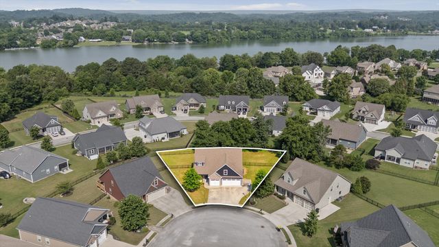 7904 Frostwood Lane, Ooltewah, TN 37363