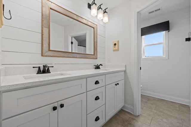 7904 Frostwood Lane, Ooltewah, TN 37363