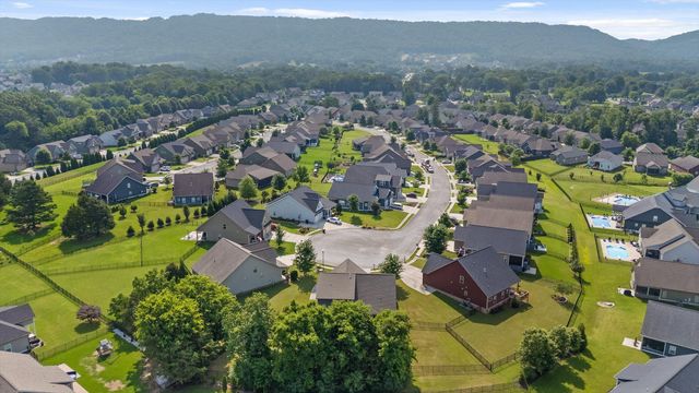 7904 Frostwood Lane, Ooltewah, TN 37363