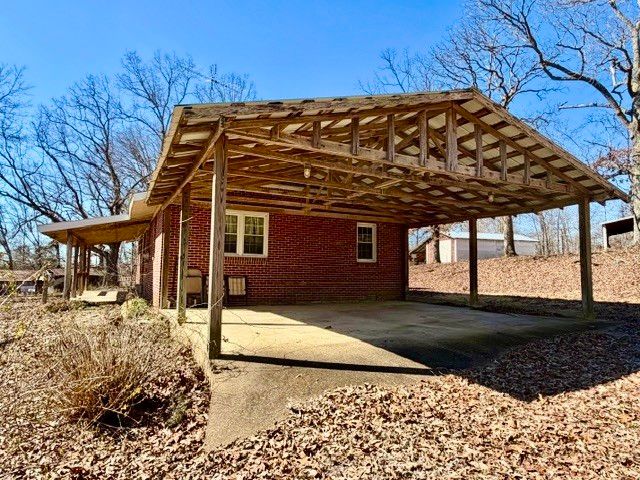 9554 Brooksie Thompson Rd, Bath Springs, TN 38311