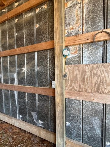 9554 Brooksie Thompson Rd, Bath Springs, TN 38311