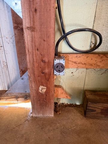 9554 Brooksie Thompson Rd, Bath Springs, TN 38311