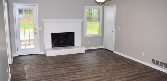 215 Lori Lane, Canton, GA 30114