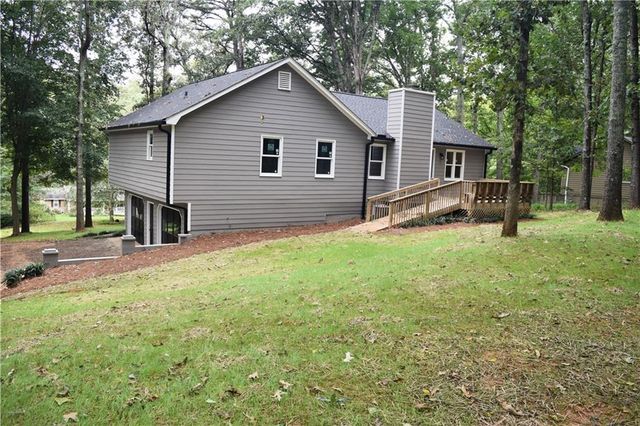 215 Lori Lane, Canton, GA 30114