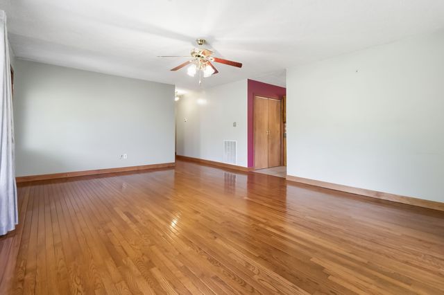 35 Vanzant Road, Lily, KY 40740