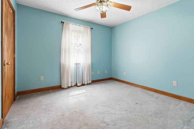 35 Vanzant Road, Lily, KY 40740