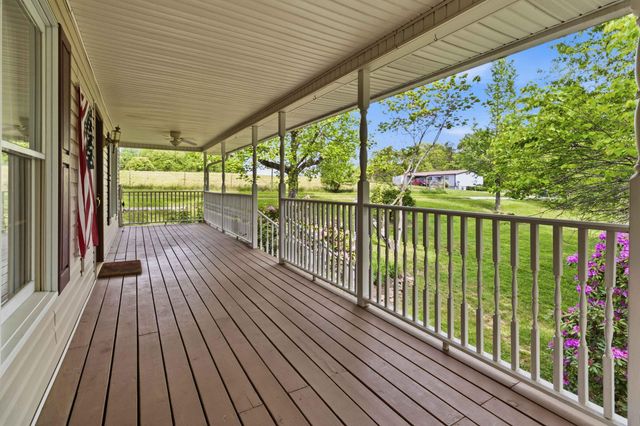 35 Vanzant Road, Lily, KY 40740