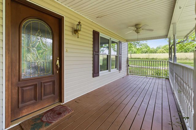 35 Vanzant Road, Lily, KY 40740