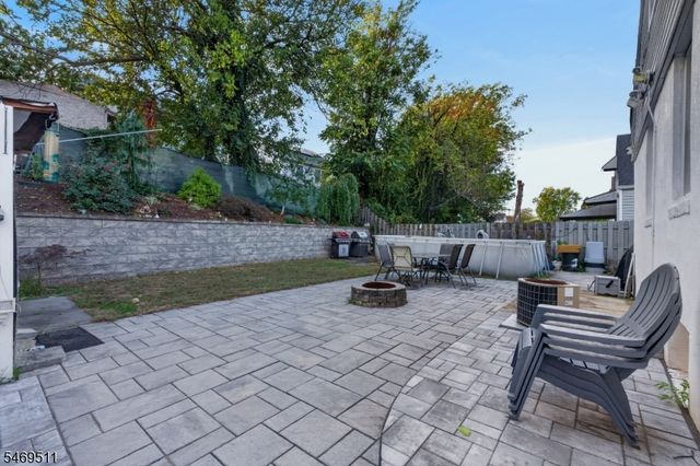 214 Floral St, Roselle Boro, NJ 07203