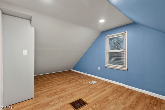 214 Floral St, Roselle Boro, NJ 07203