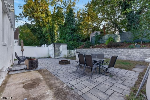 214 Floral St, Roselle Boro, NJ 07203