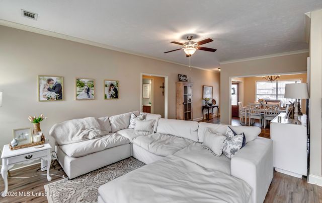 918 Frisky Drive, Brandon, MS 39047