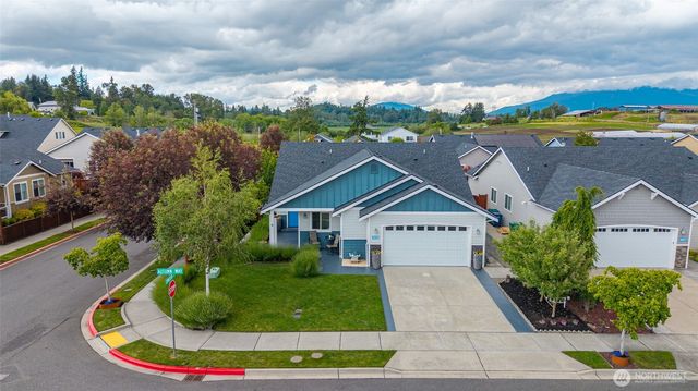 4039 Autumn Way, Mount Vernon, WA 98273