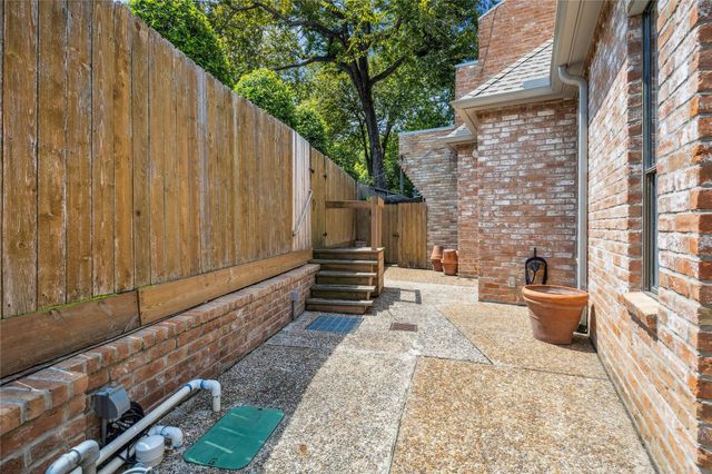 5723 Indian Circle, Houston, TX 77057