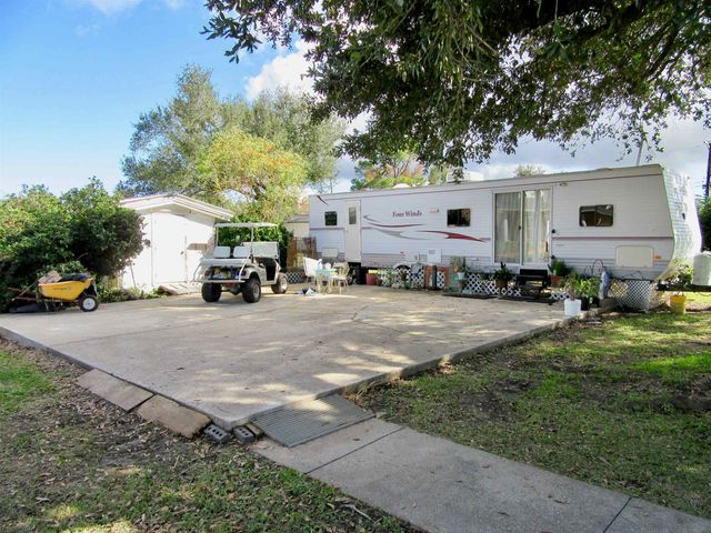 18653 East Main Street, Galliano, LA 70354