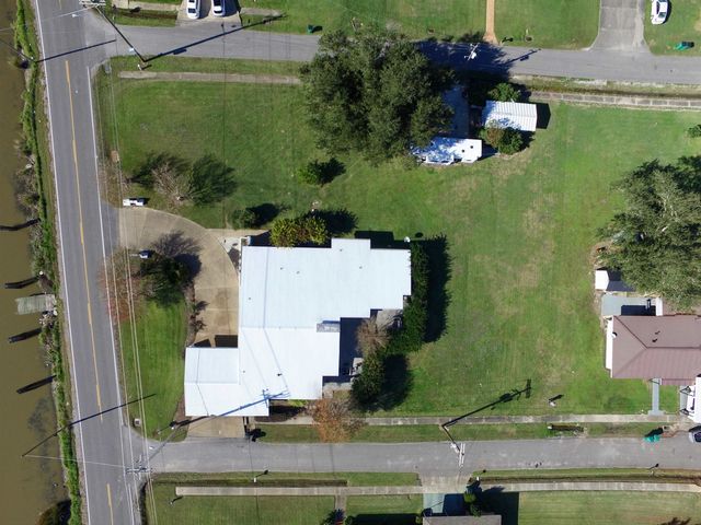 18653 East Main Street, Galliano, LA 70354