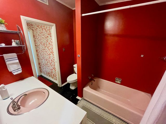 18653 East Main Street, Galliano, LA 70354