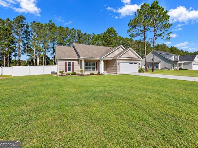 309 Tallulah Bend, Ellabell, GA 31308