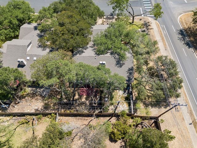8000 Forest Mesa DR B, Austin, TX 78759