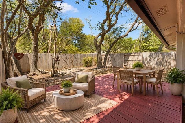8000 Forest Mesa DR B, Austin, TX 78759