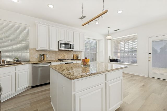 3004 Austin Drive, Plano, TX 75025